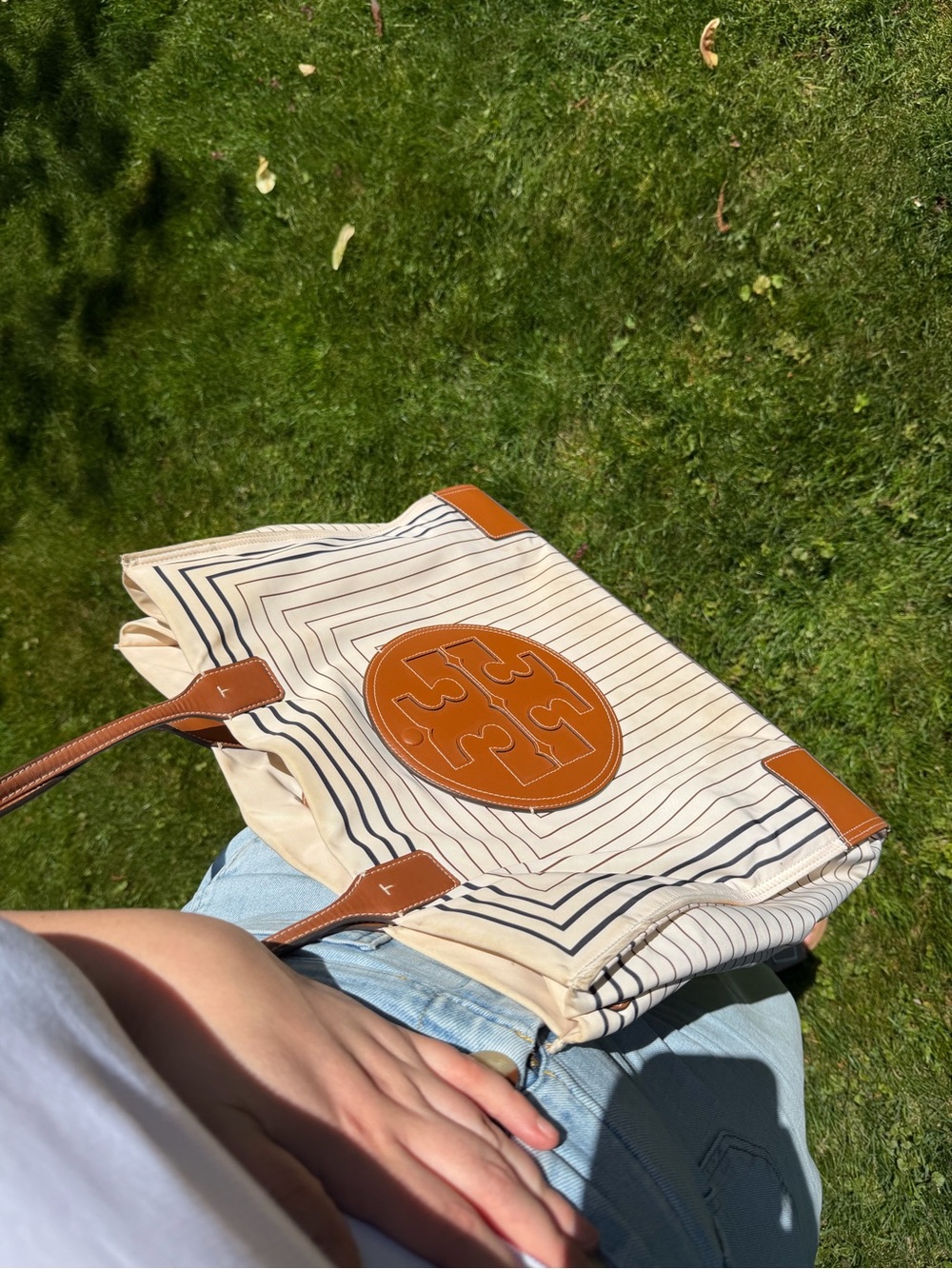 Tory Burch Cream Stripe Ella Print Tote with Tan Leather Trim - Large - Picture 11 of 12